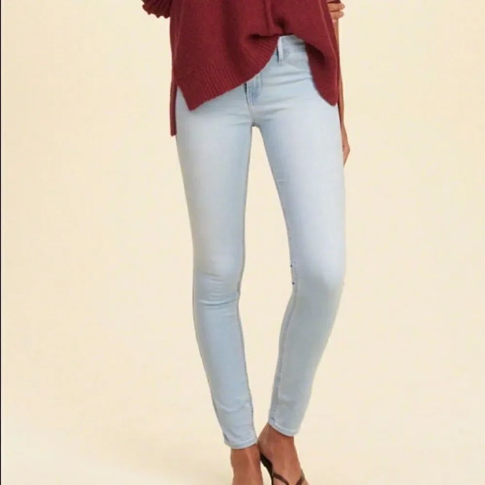 ✨ Hollister Jean Leggings Washed Light Blue✨